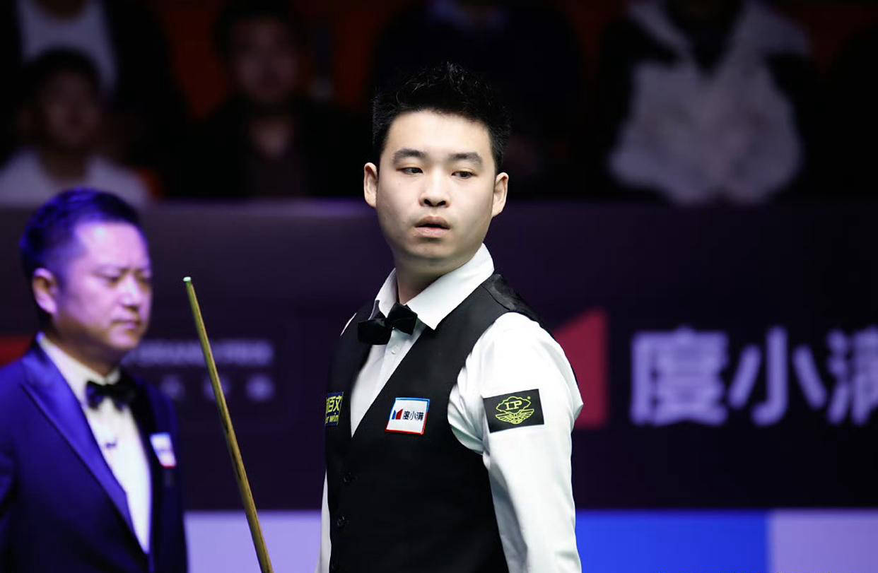 马克, 马克 马克, 马克