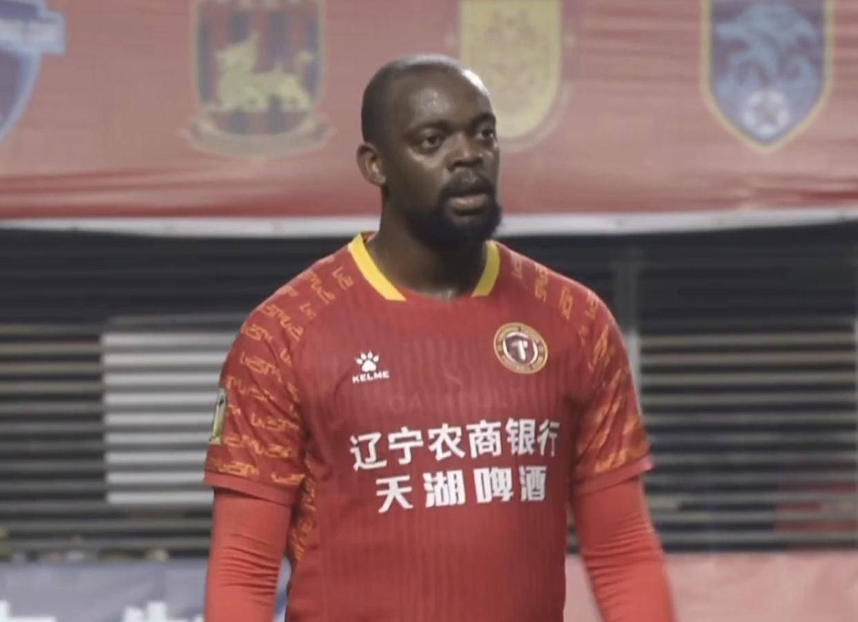 首场比赛是, 得至关重要, 议犯规 首场比赛是, 得至关重要, 议犯规